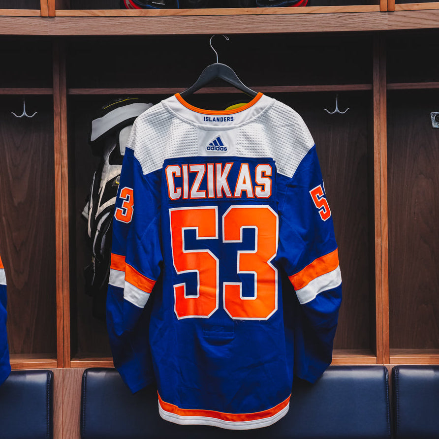 Dynamic Islanders Gameday: Cizikas Back, Ritchie Shelved, Schaefer Booms Picture for Your Screen Dynamic Islanders Gameday: Cizikas Back, Ritchie Shelved, Schaefer Booms Picture for Your Screen