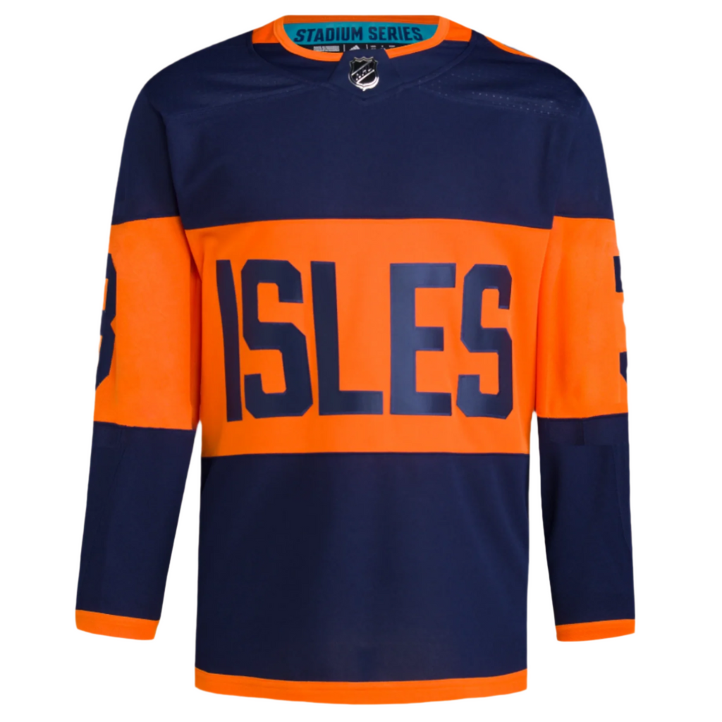 Islanders jersey discount barzal