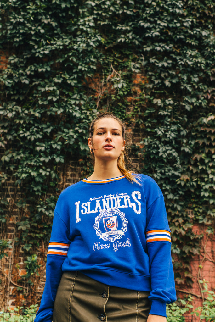 Islanders Women's Seal Crewneck Sweatshirt