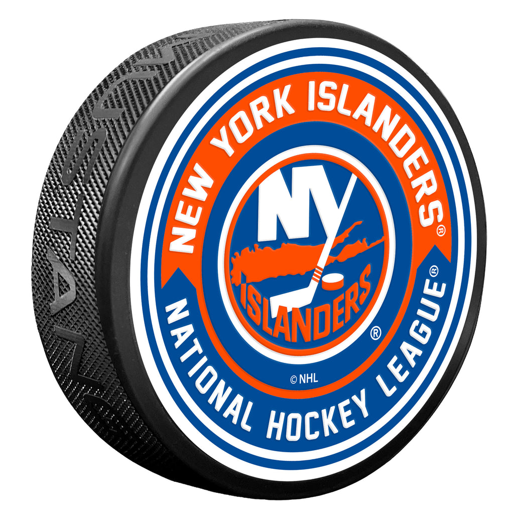 New York Islanders Arrow Textured Puck