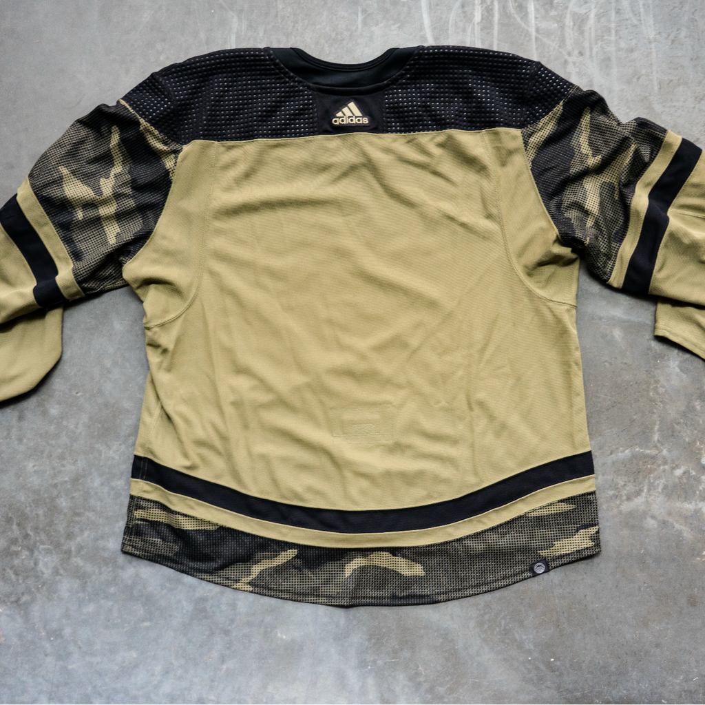 Islanders Team Issued Sand Military Jersey