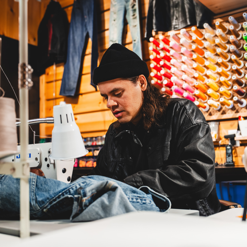 Islanders Custom Levi's Script Shearling Denim Jacket