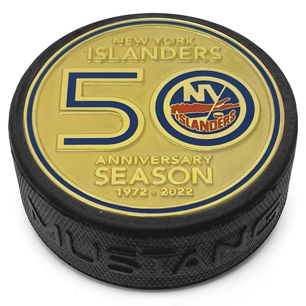 New York Islanders 50th Anniversary gold medallion puck 