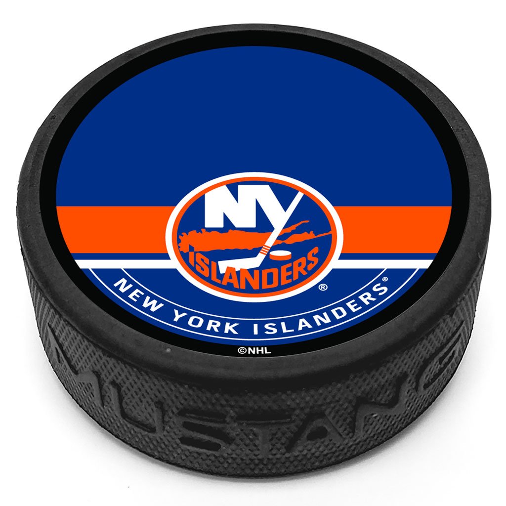 New York Islanders Autograph Puck with Texture